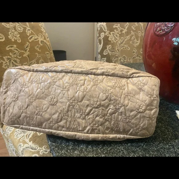 Louis Vuitton Olympe Stratus Bag - Picture 2 of 13